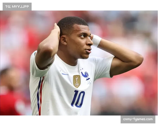 “消息:前法国国脚,现任勒阿弗尔主帅孔布瓦雷确认赛季末离任” “消息:前法国国脚,现任勒阿弗尔主帅孔布瓦雷确认赛季末离任”